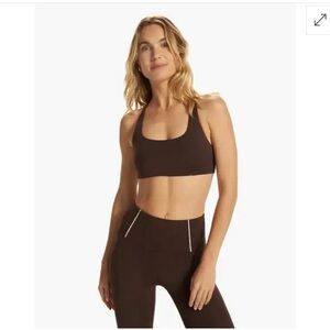Vuori Evolve Mahogany Bra